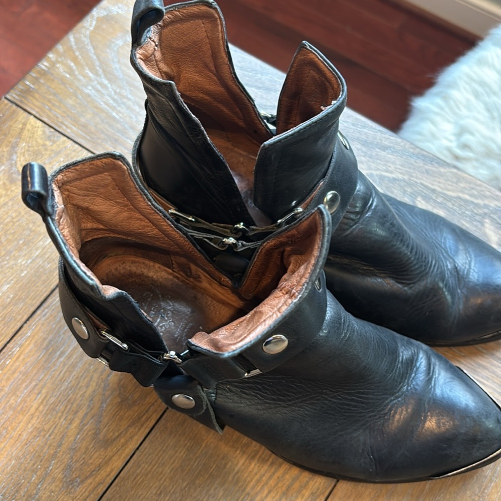 Jeffrey Campbell black orwell harness booties leather short boots moto buckle 8 - Picture 3 of 11